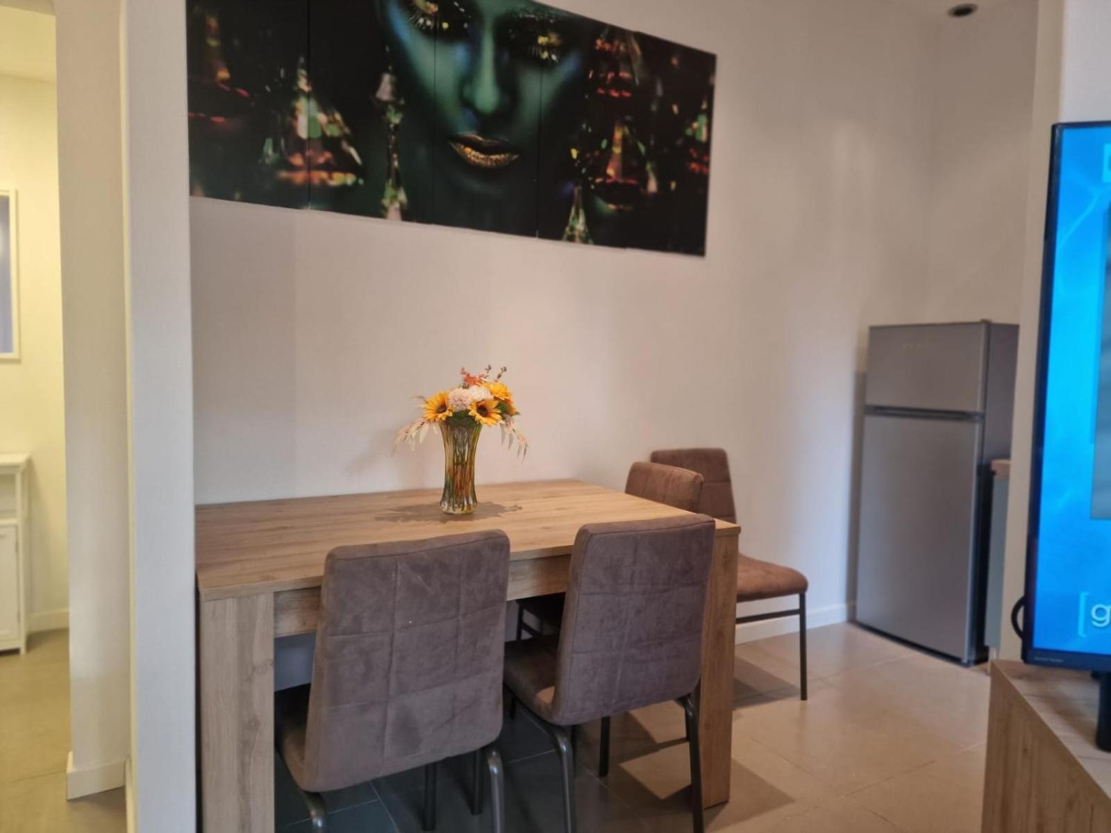 Ricky-lerua Apartamento Florencia